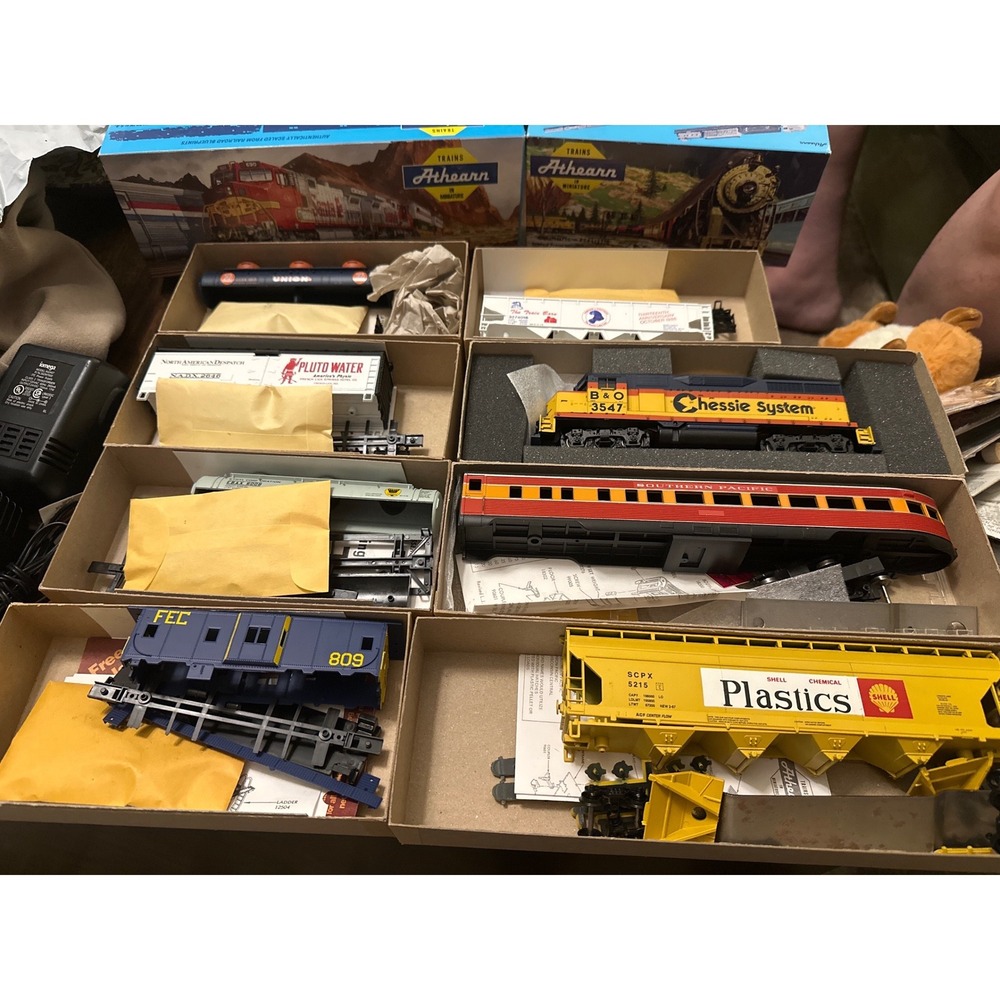 Athearn HO Scale Model Train Lot Chessie Southern Pacific Shell FEC Parts Repair